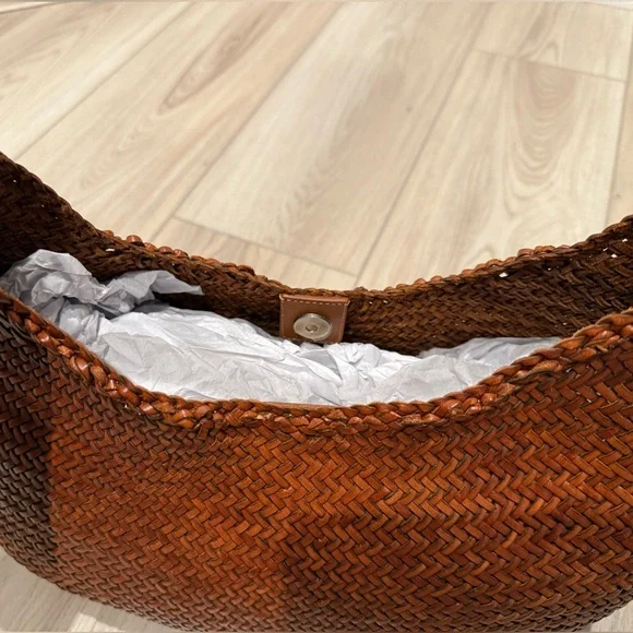 Dragon Diffusion Luna Mezza Should Bag Color Tan - Picture 4 of 10